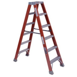 Step Ladder – 4 Ft
